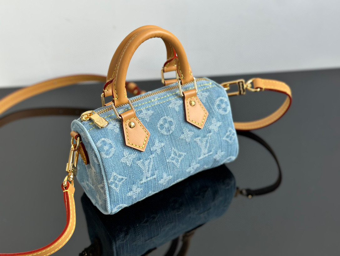 Louis Vuitton NANO SPEEDY handbag view 3