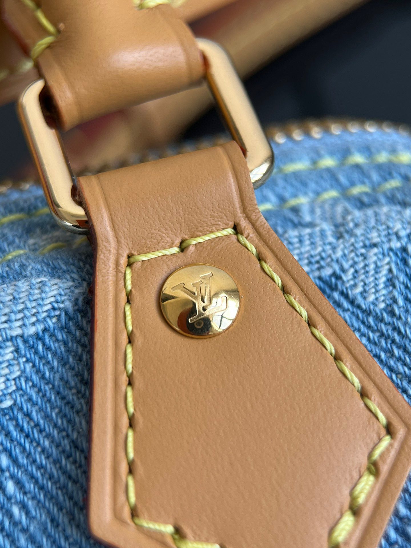 Louis Vuitton NANO SPEEDY handbag view 9