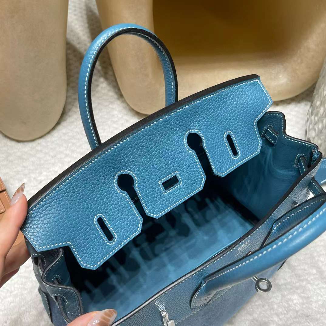 Hermès Birkin bag view 8