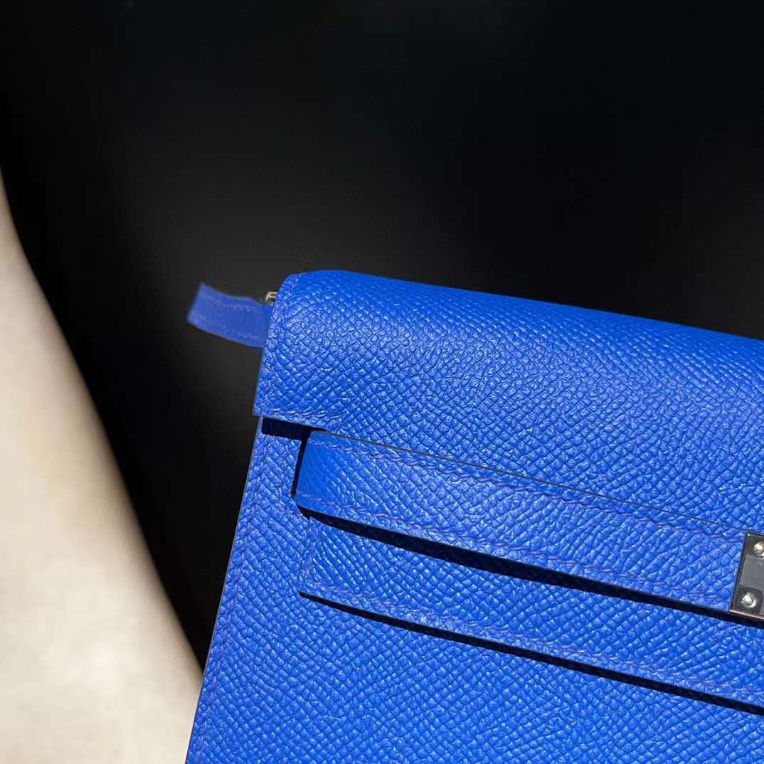 Hermès Kelly To Go I7 view 3