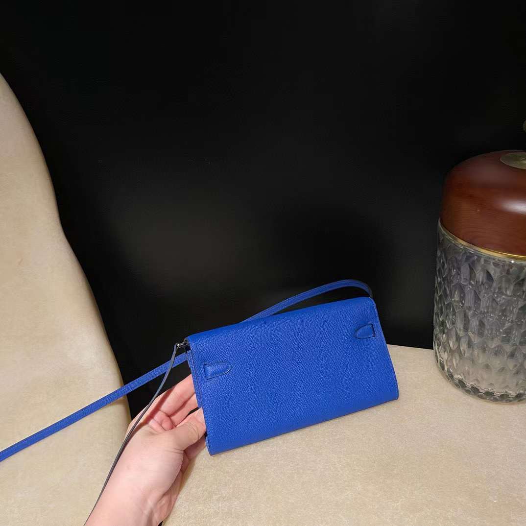 Hermès Kelly To Go I7 view 8