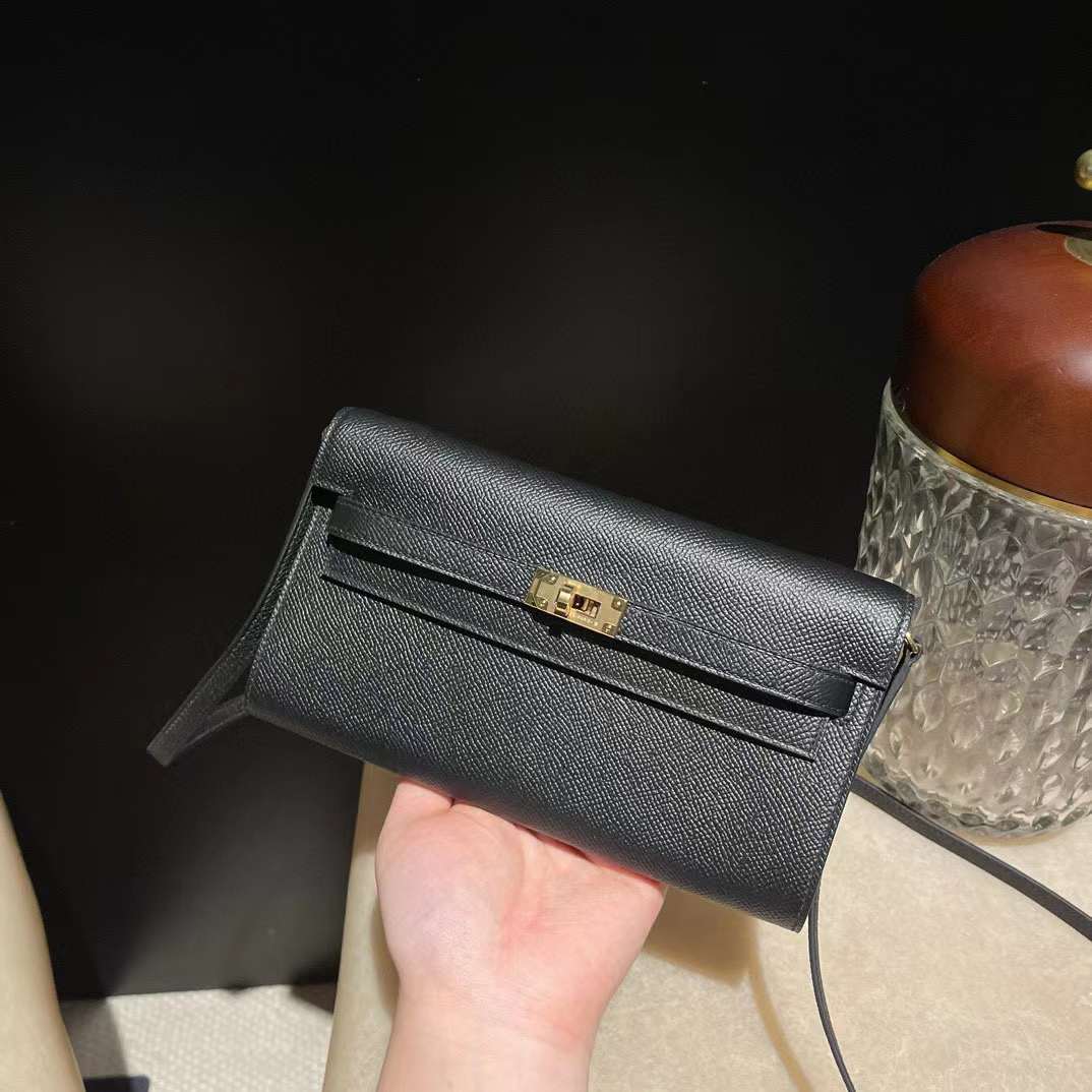 Hermès Kelly To Go view 1