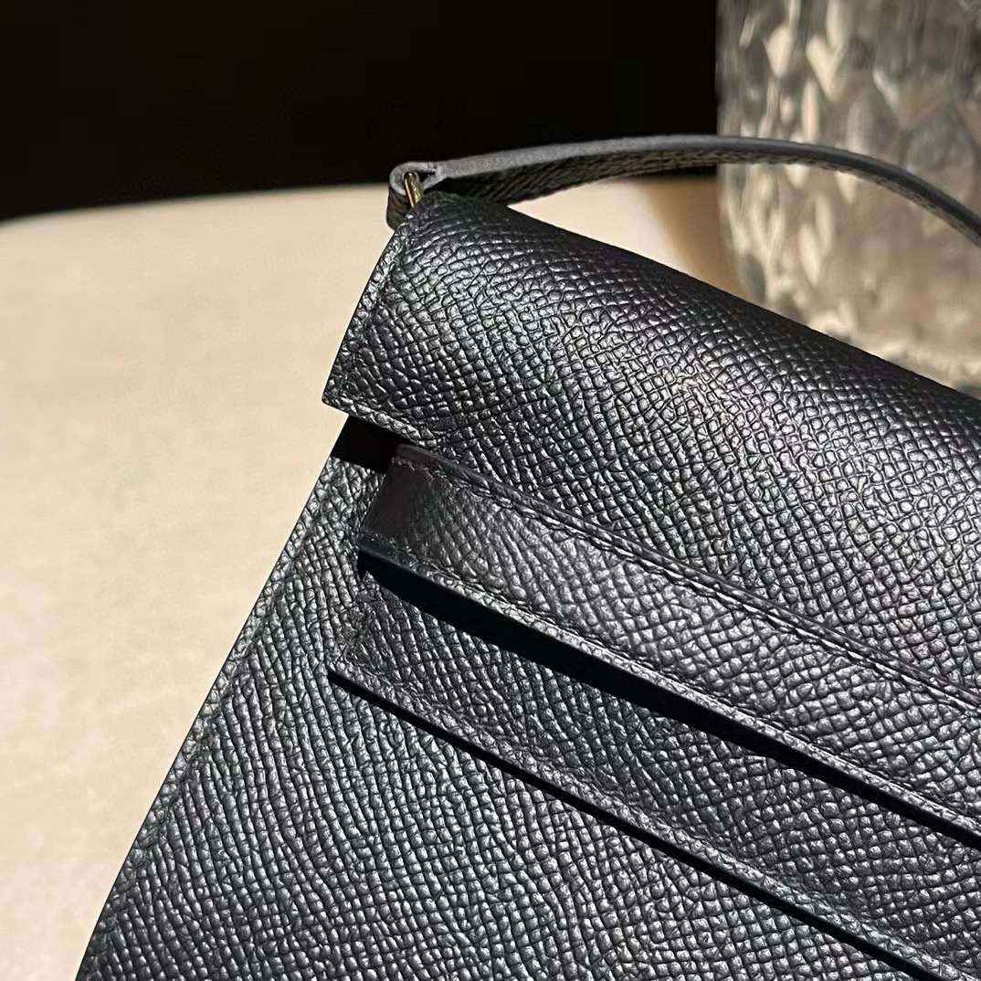 Hermès Kelly To Go view 4