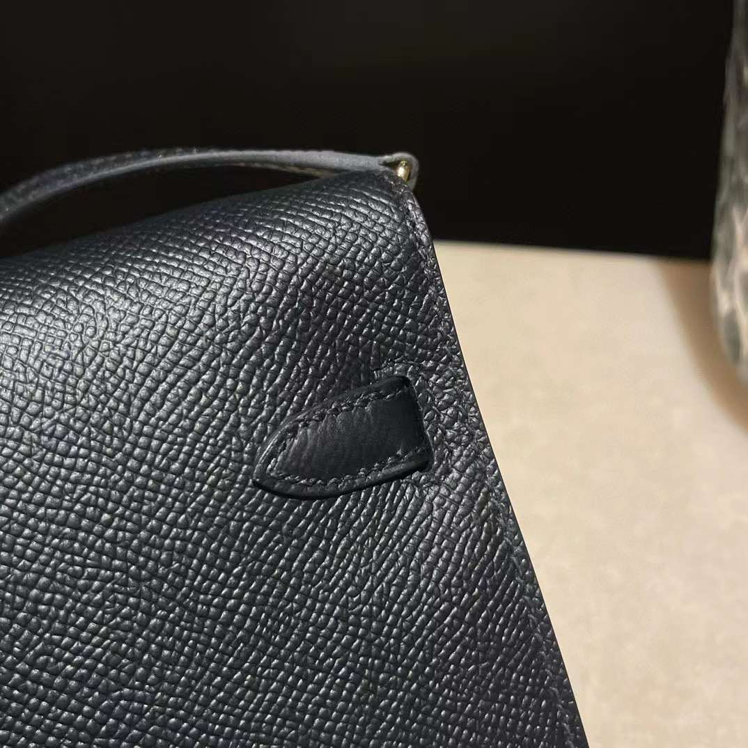 Hermès Kelly To Go view 6