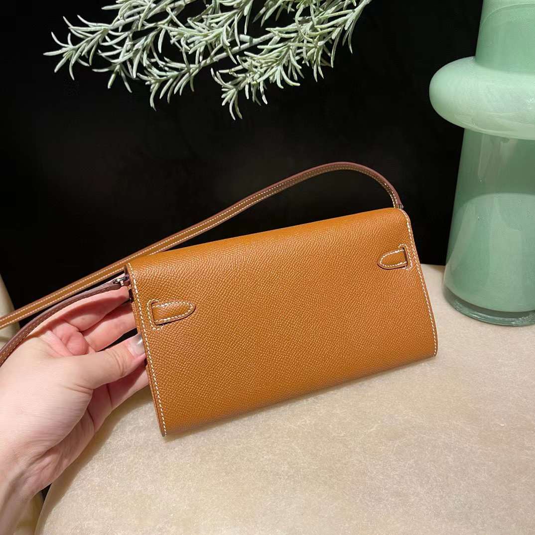 Hermès Kelly To Go view 9