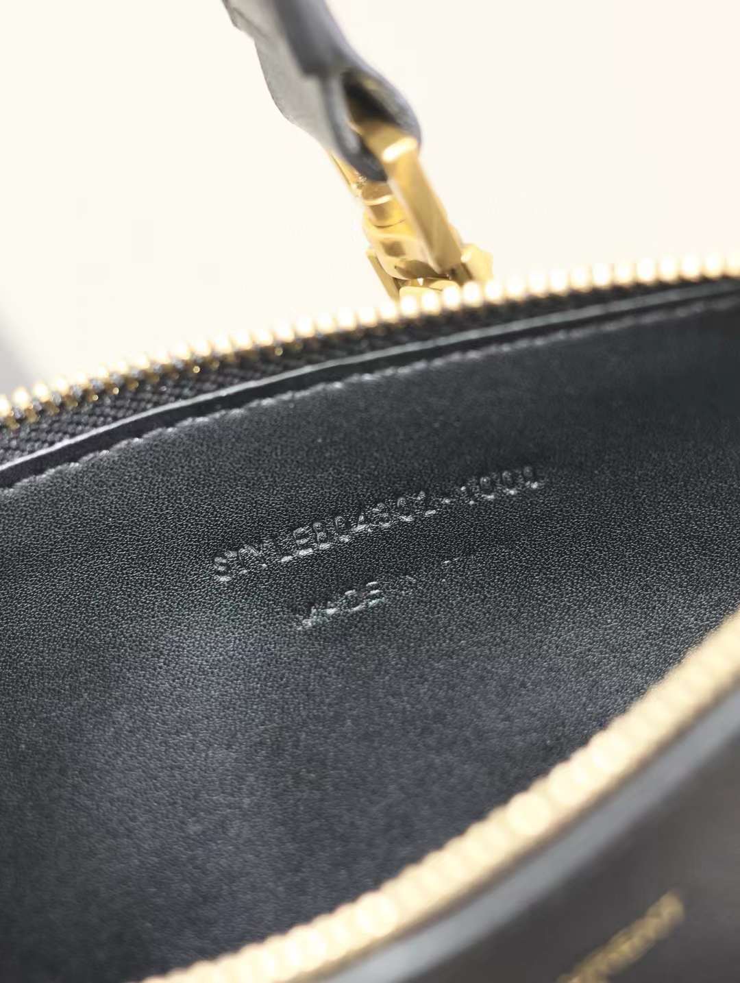 Saint Laurent PARIS VII pochon in lambskin view 8