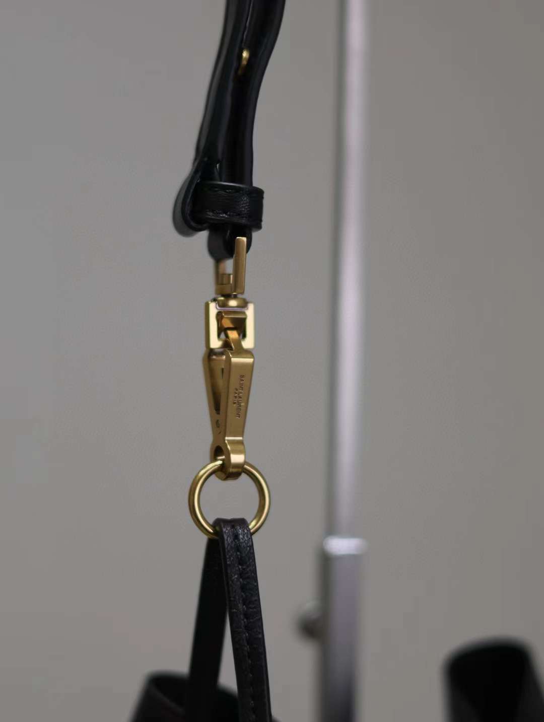 Saint Laurent PARIS VII pochon in lambskin view 9