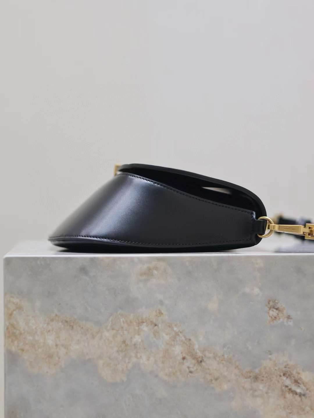 Saint Laurent Voltaire In Box view 9
