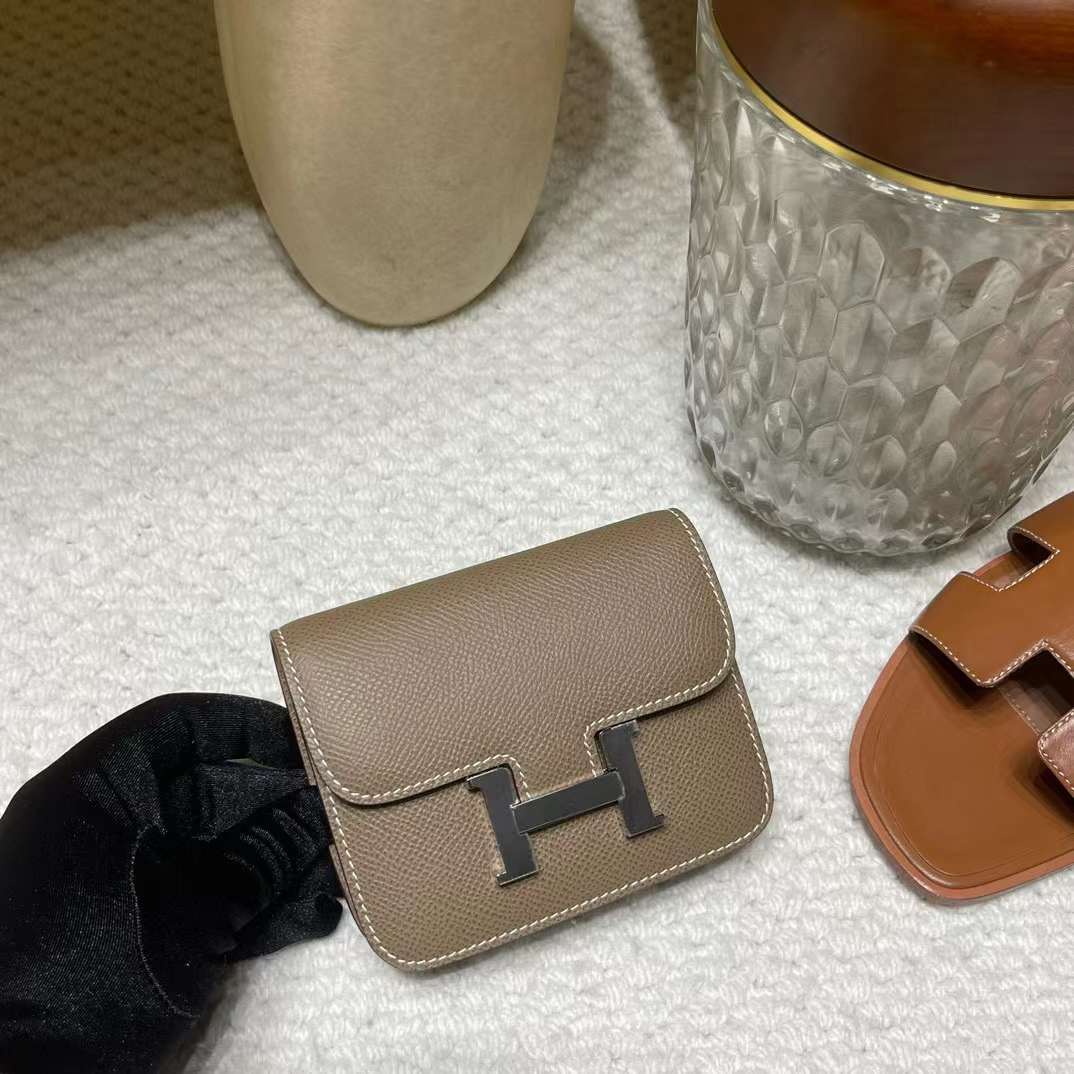 Hermès Constance Slim Purse view 2