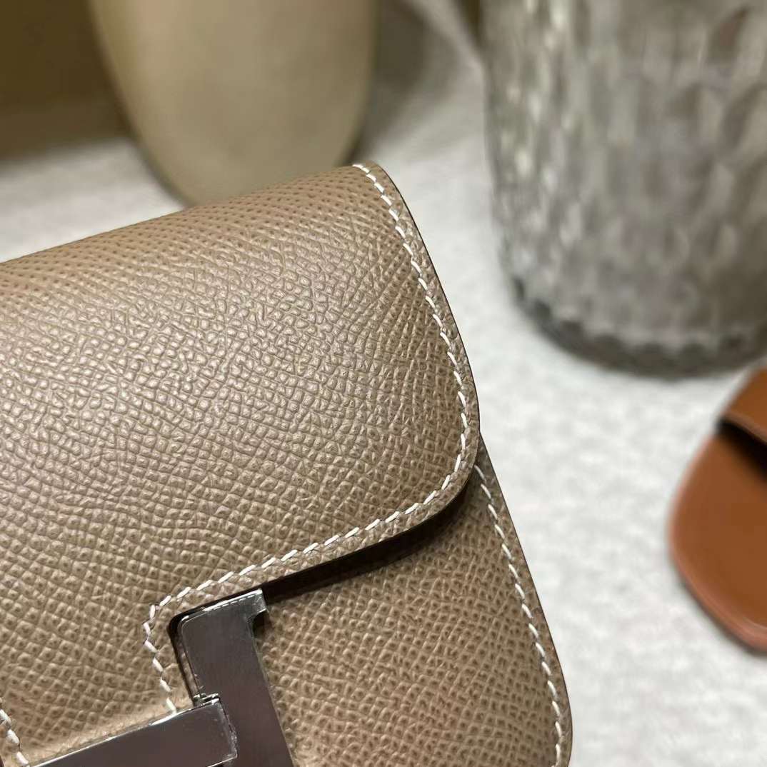 Hermès Constance Slim Purse view 4