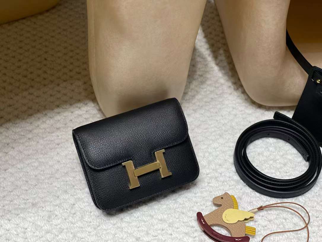 Hermès Constance Slim Purse view 2