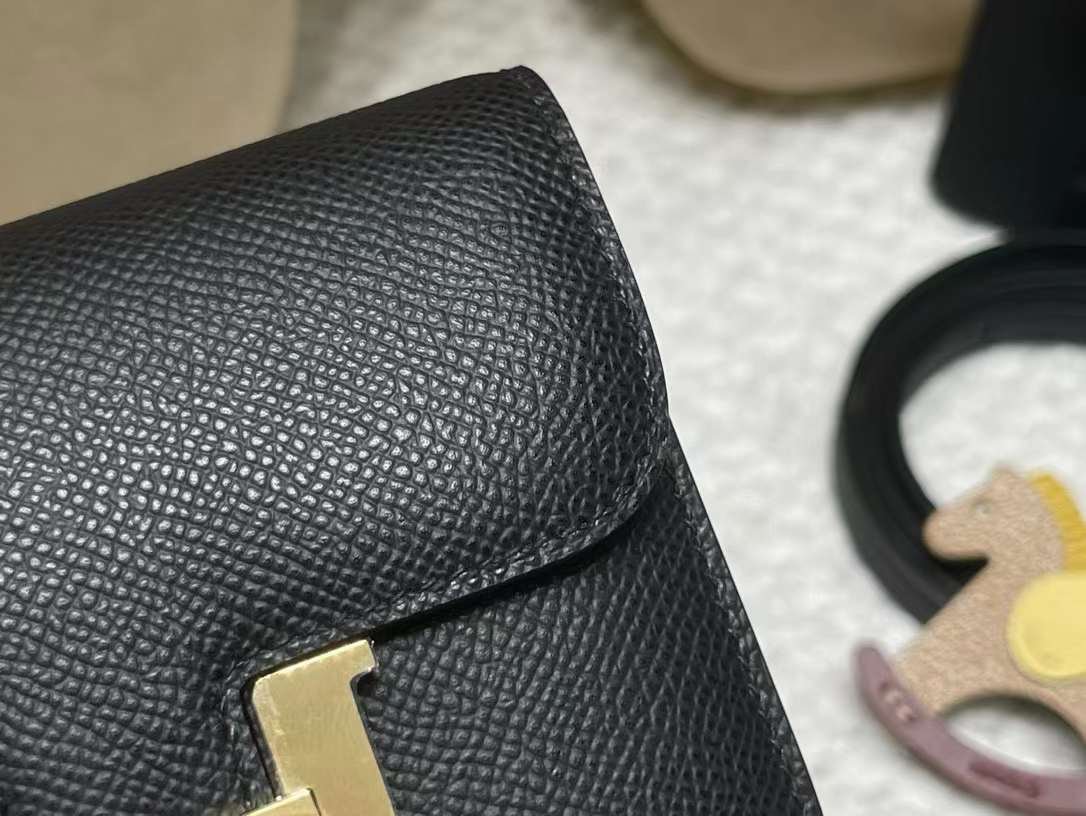 Hermès Constance Slim Purse view 3