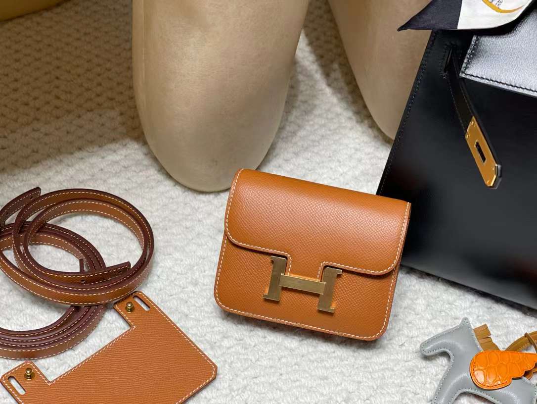 Hermès Constance Slim Purse view 1