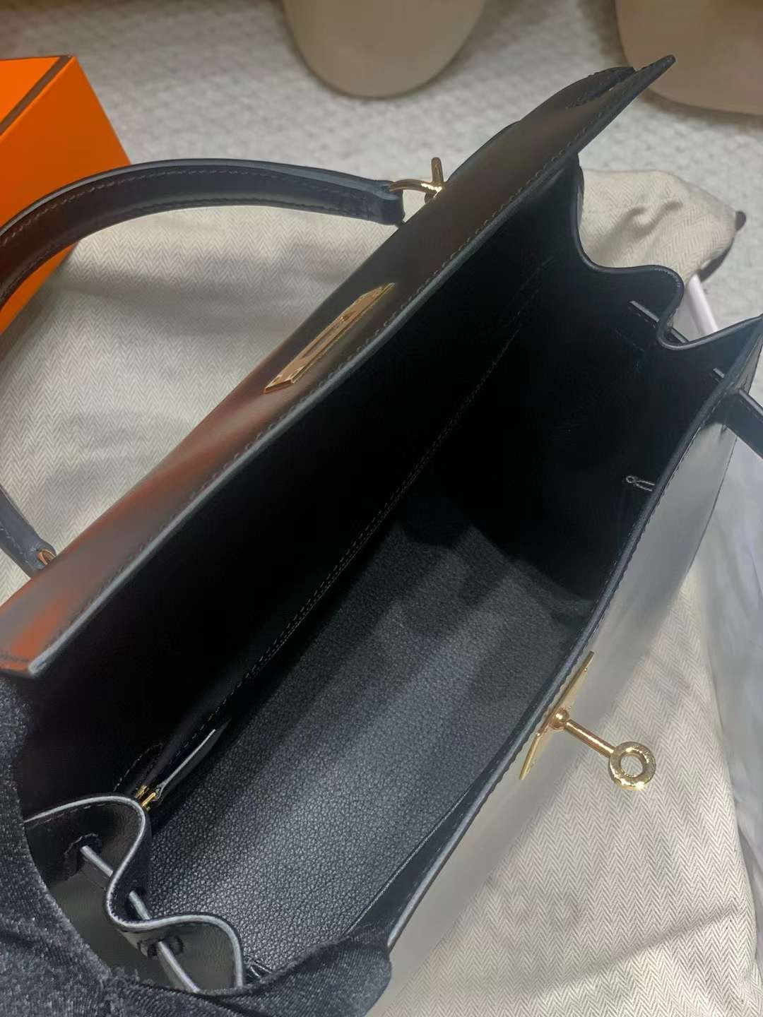 Hermès Kelly 28 Box view 5