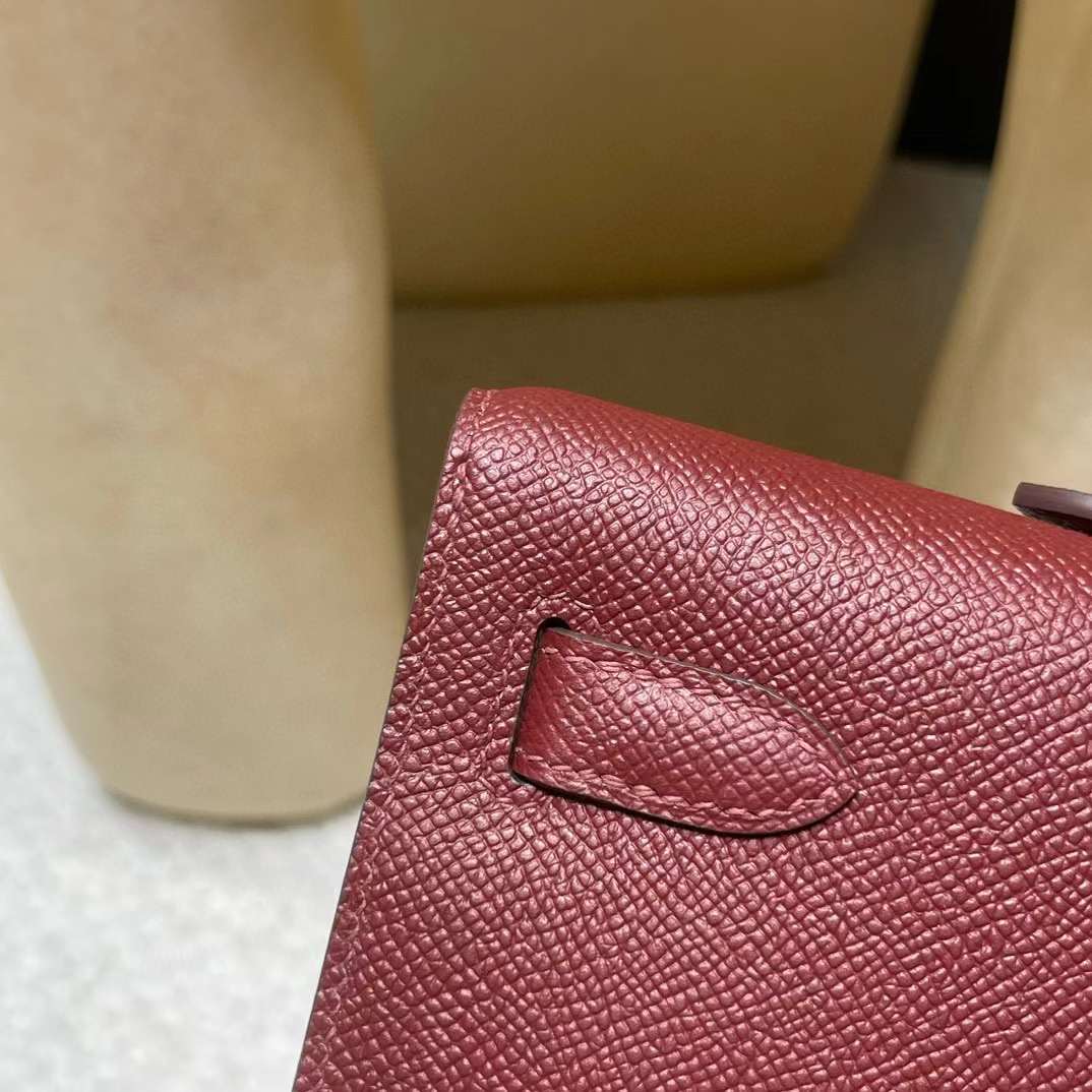 Hermès KELLY CUT bag for dinner view 6
