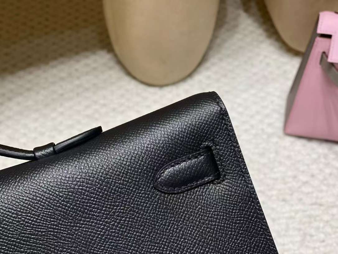 Hermès KELLY CUT bag for dinner view 5