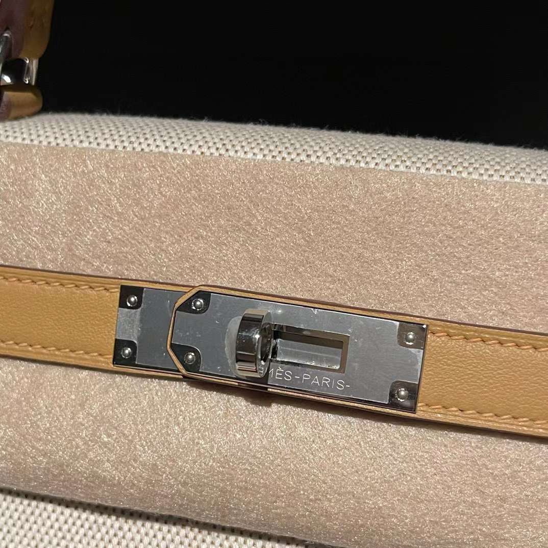Hermès Kelly 28 Toile H 4b view 4