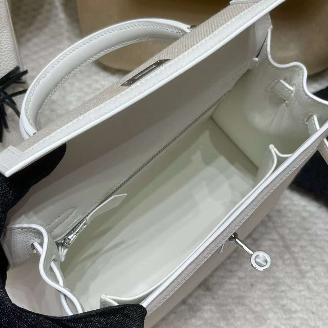 Hermès Kelly 28 Toile H view 6