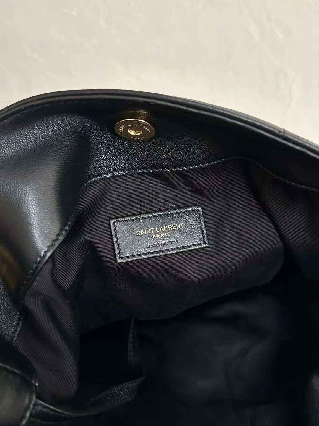 Saint Laurent Jamie 4.3 Large Pochon view 3