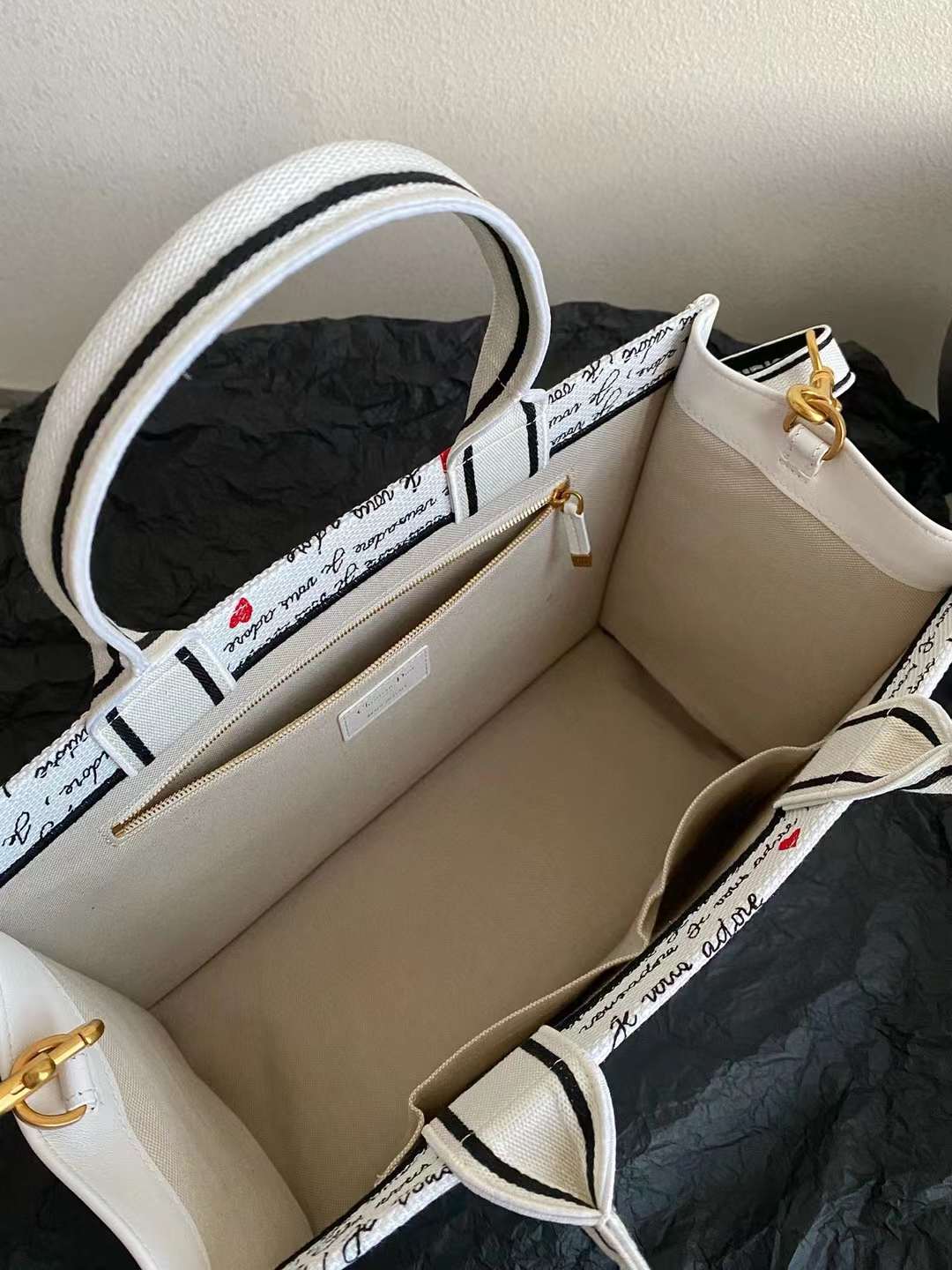 Dior amour Medium Book Tote view 7