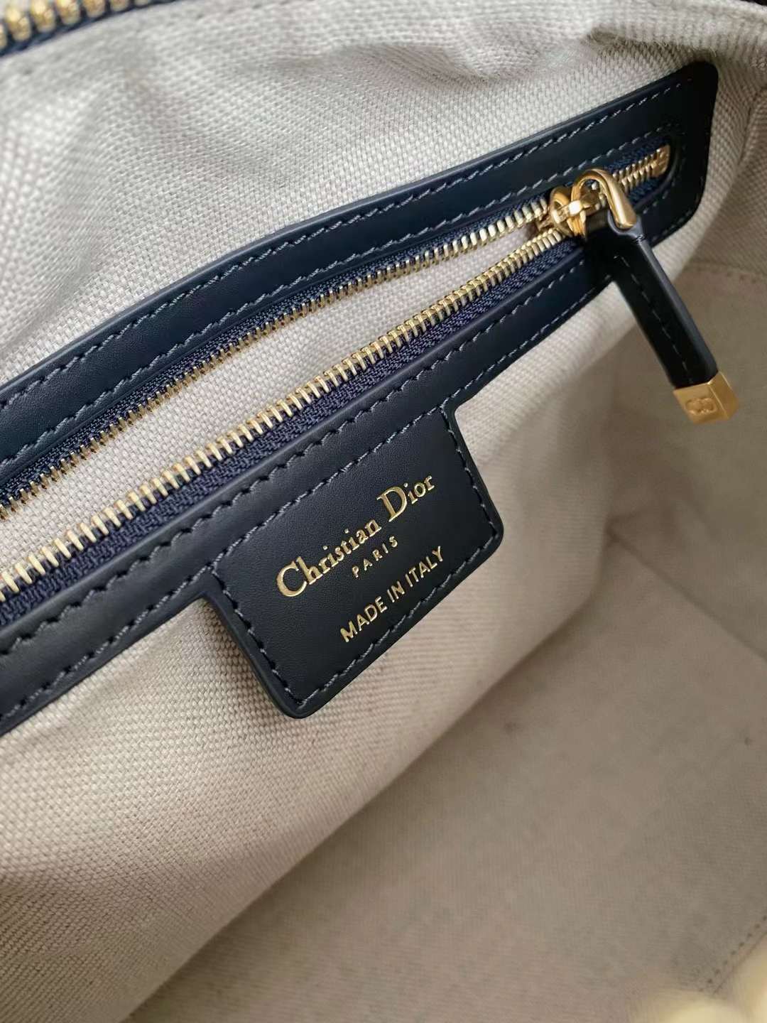 Dior Groove 25 Bag view 8