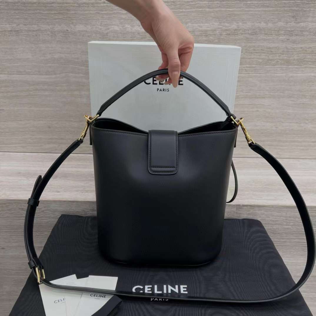 Celine Medium Louise Bag In Smooth Calfskin view 2