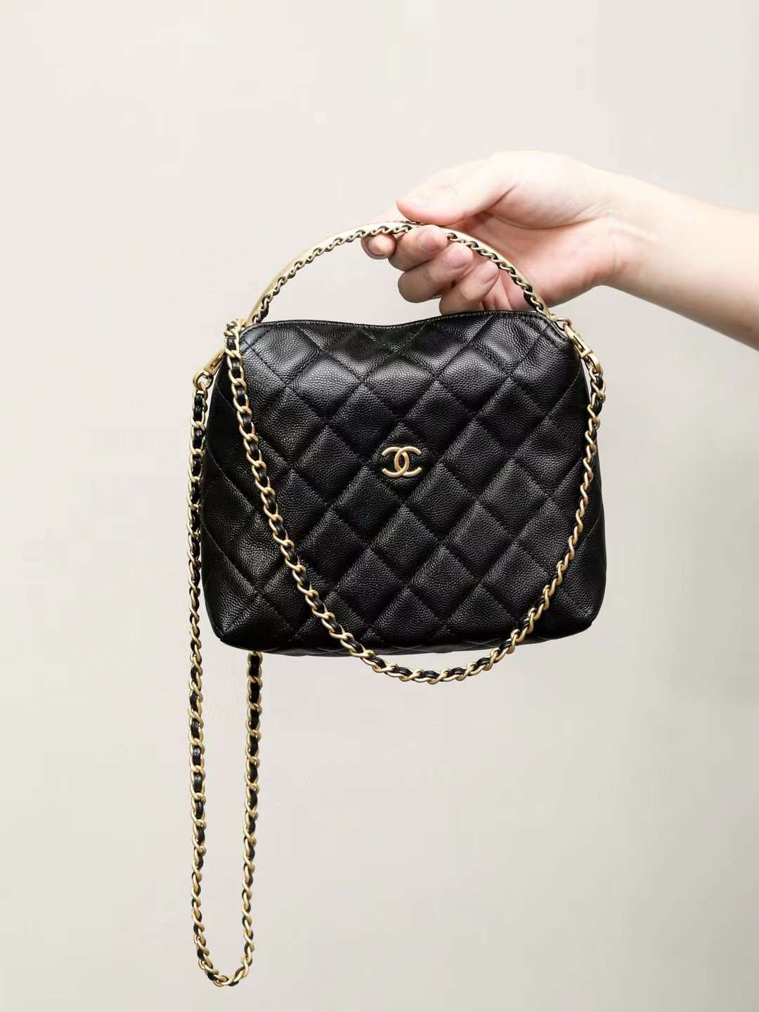 Chanel 24a Clutch With Chain view 1
