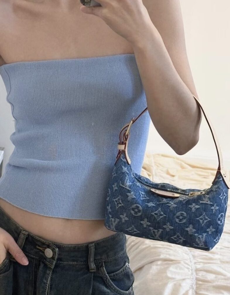Louis Vuitton Hills Pochette Bag view 1