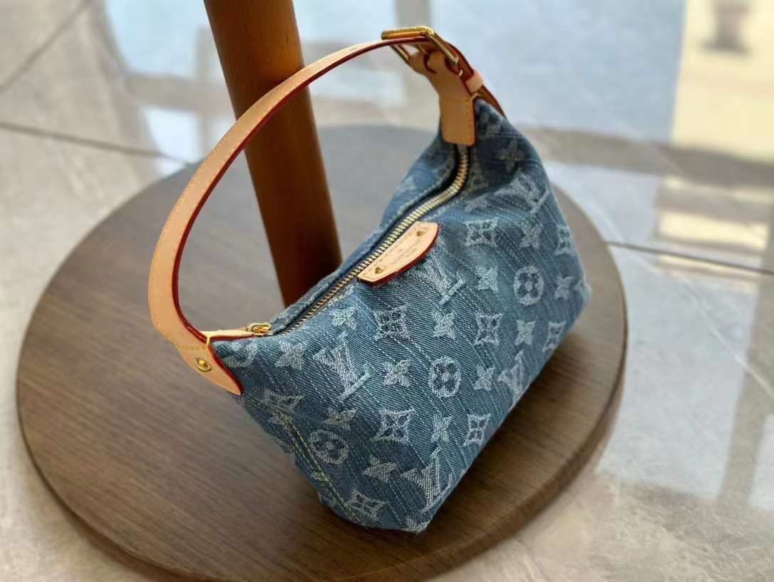 Louis Vuitton Hills Pochette Bag view 2