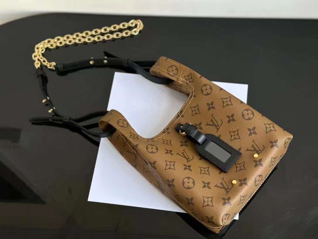 Louis Vuitton Atlantis Bb Bag view 8
