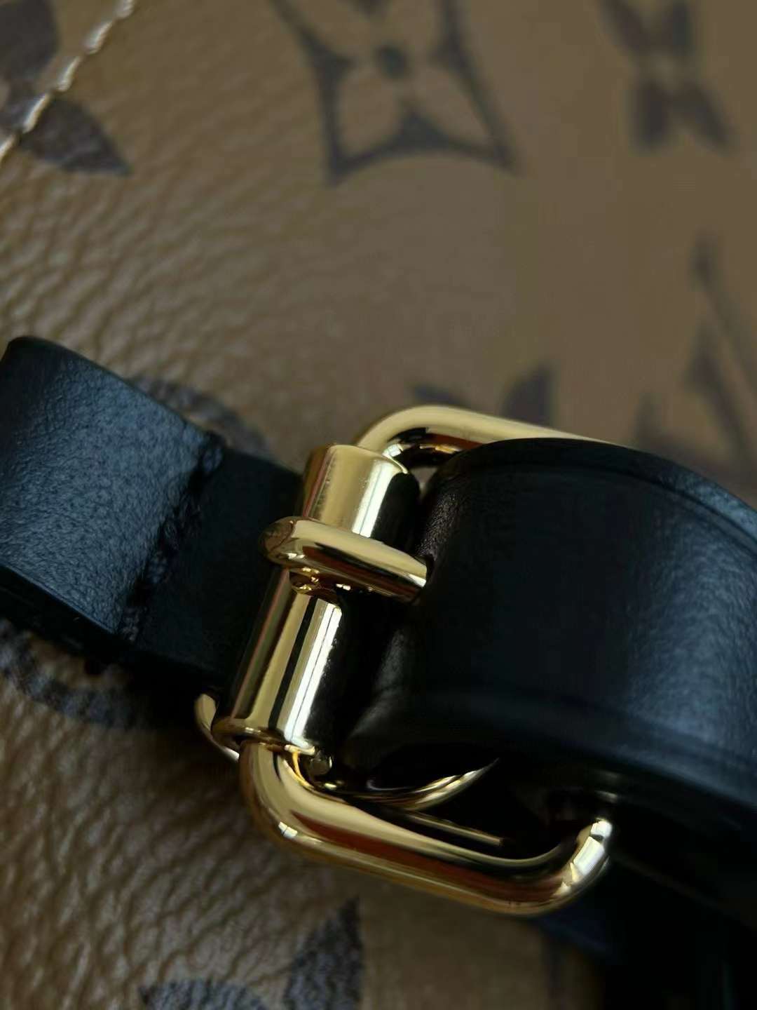Louis Vuitton Atlantis Bb Bag view 9
