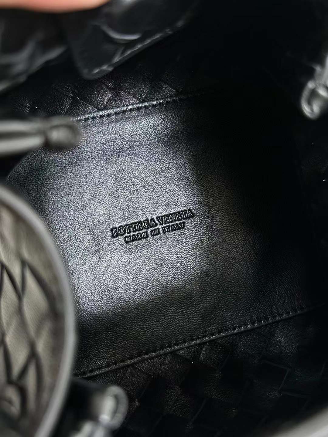 Bottega Veneta andiamo bag view 5