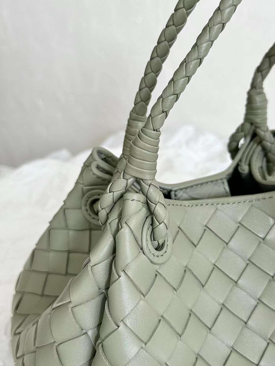 Bottega Veneta Andiamo Bag view 4