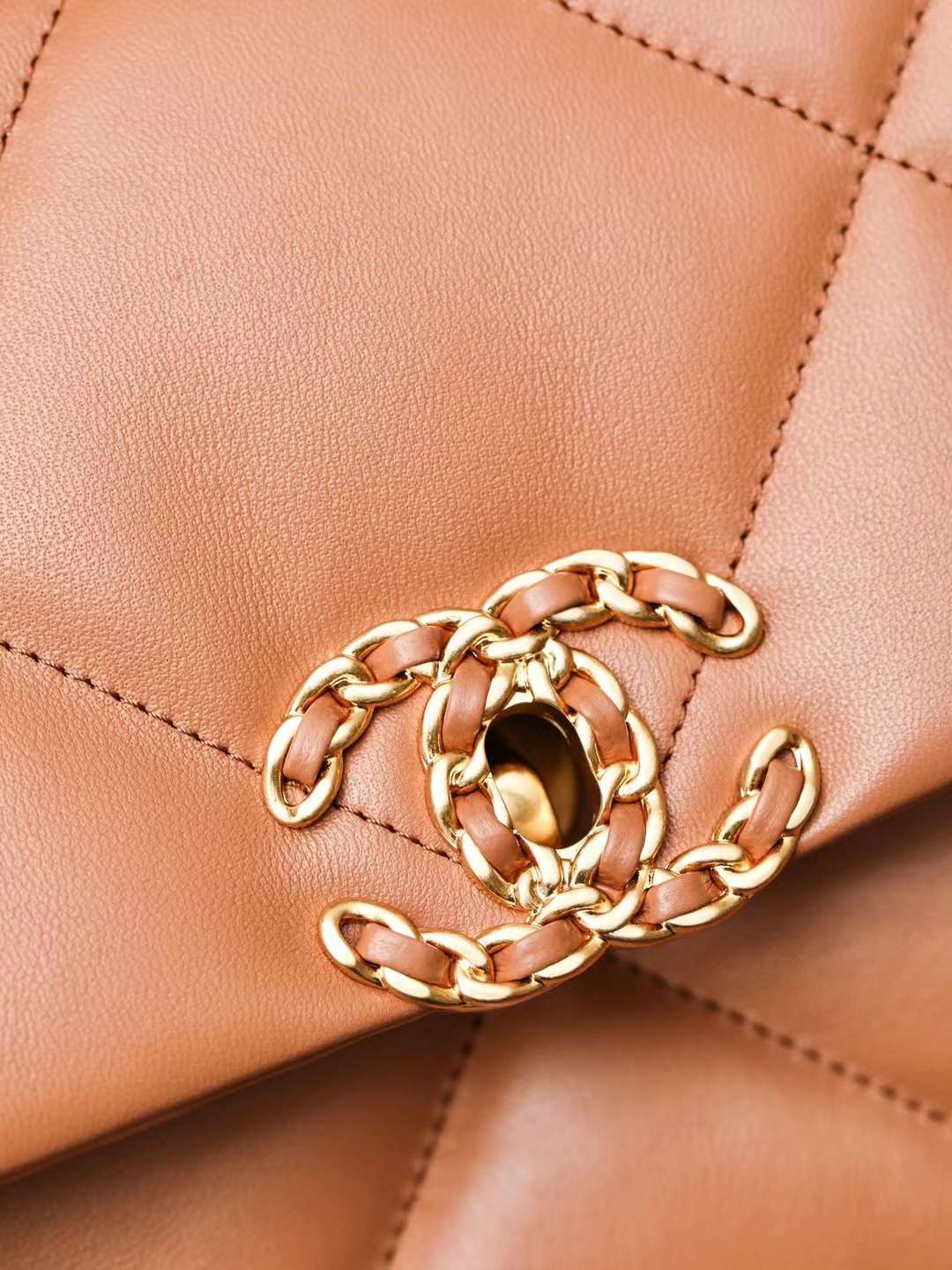 Chanel 19 Handbag view 6