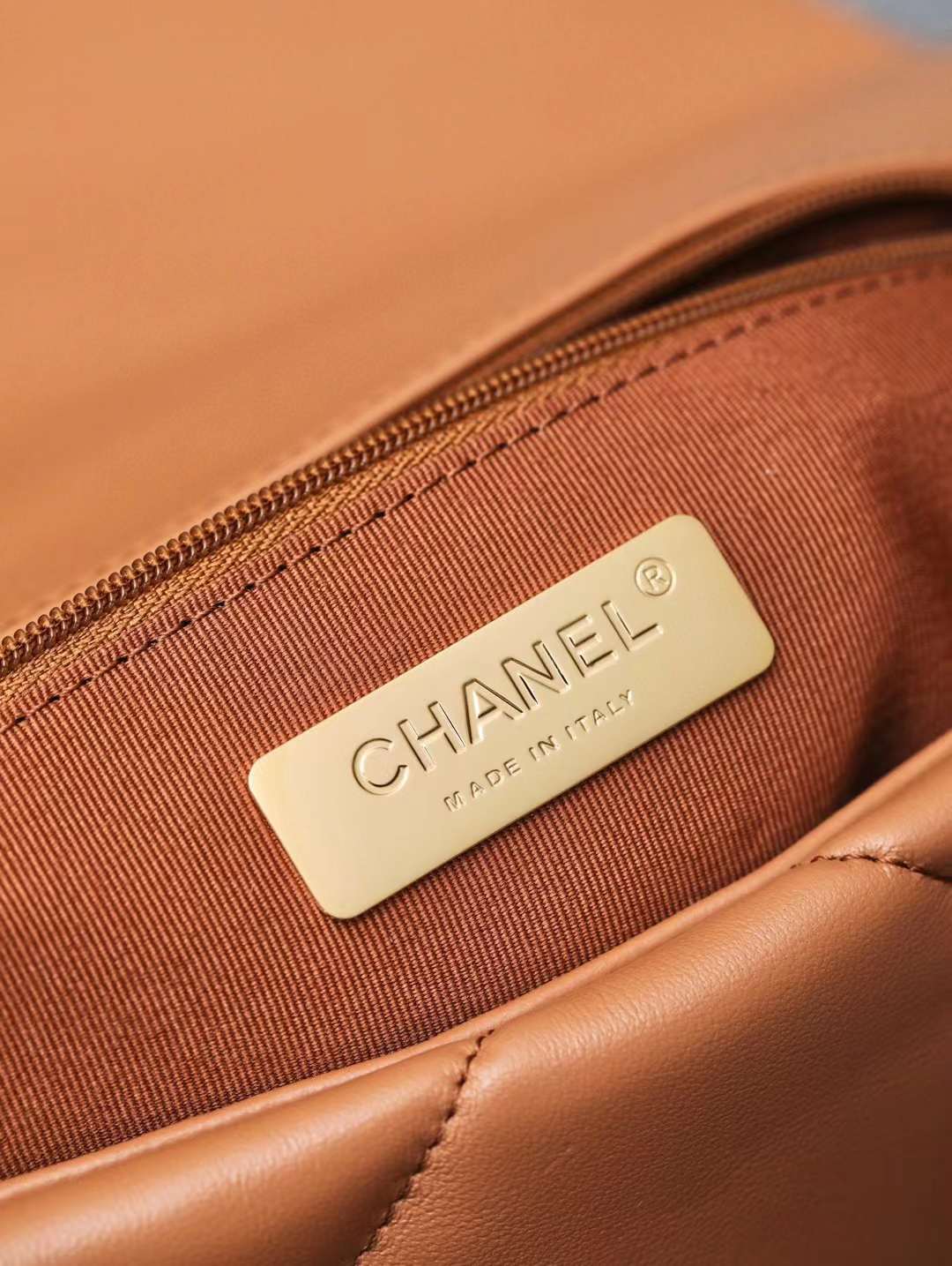 Chanel 19 Handbag view 8