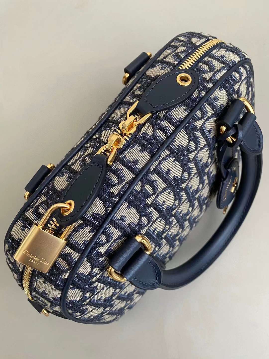Dior D VIBE bowling bag view 4
