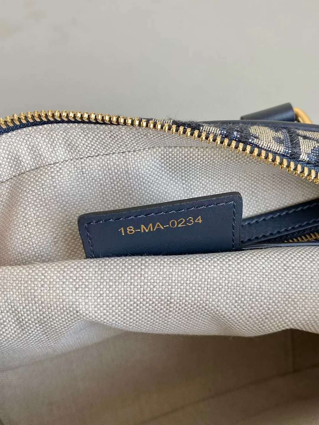 Dior D VIBE bowling bag view 8