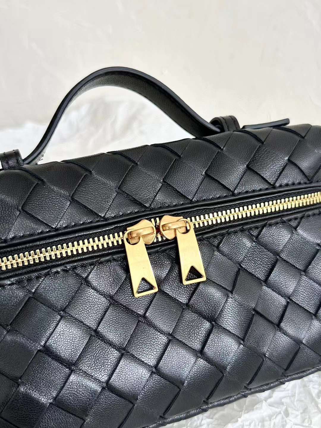 Bottega Veneta BV vanity Knit small box bags view 5
