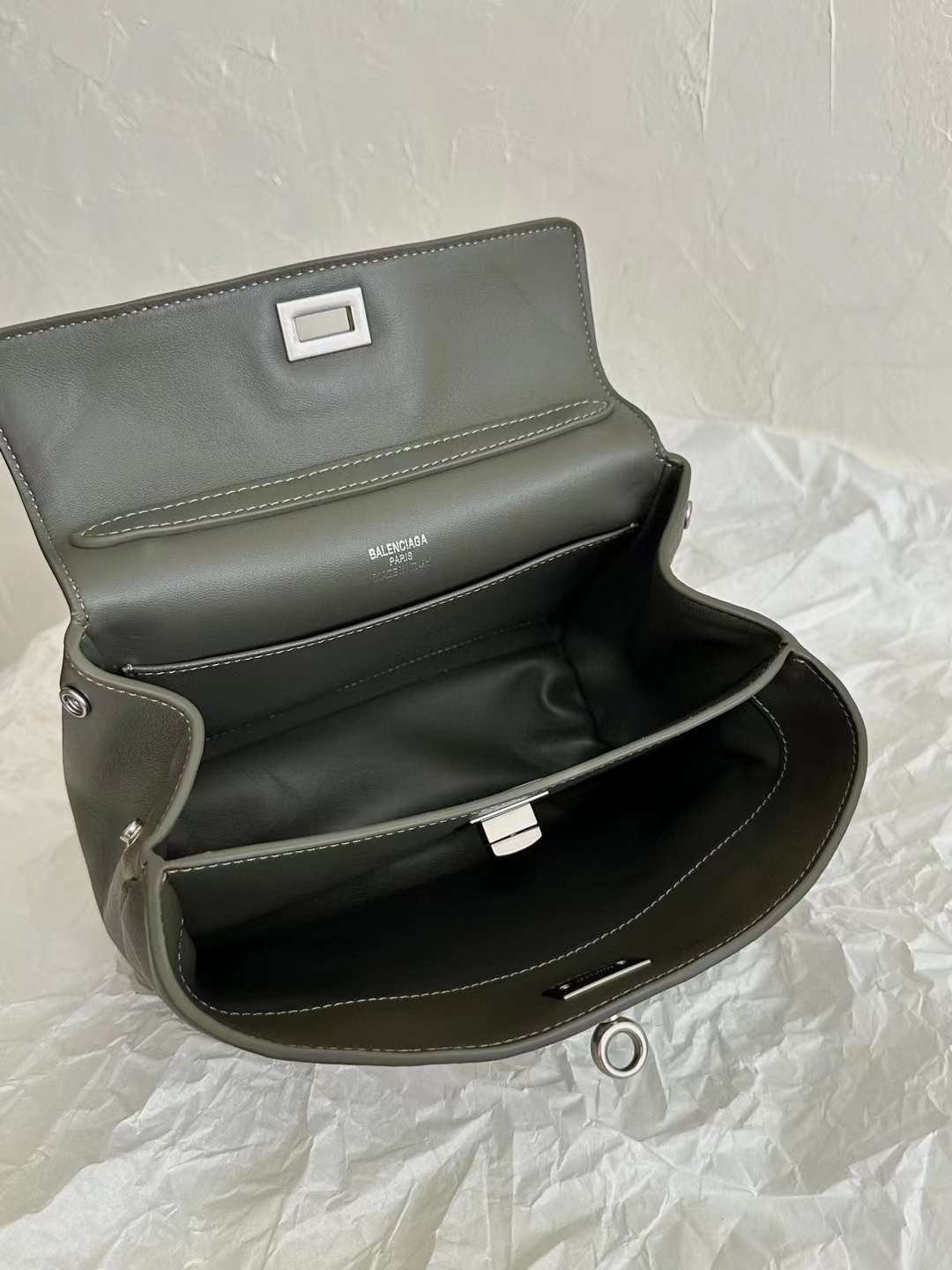 Balenciaga Rodeo Mini Bag view 6
