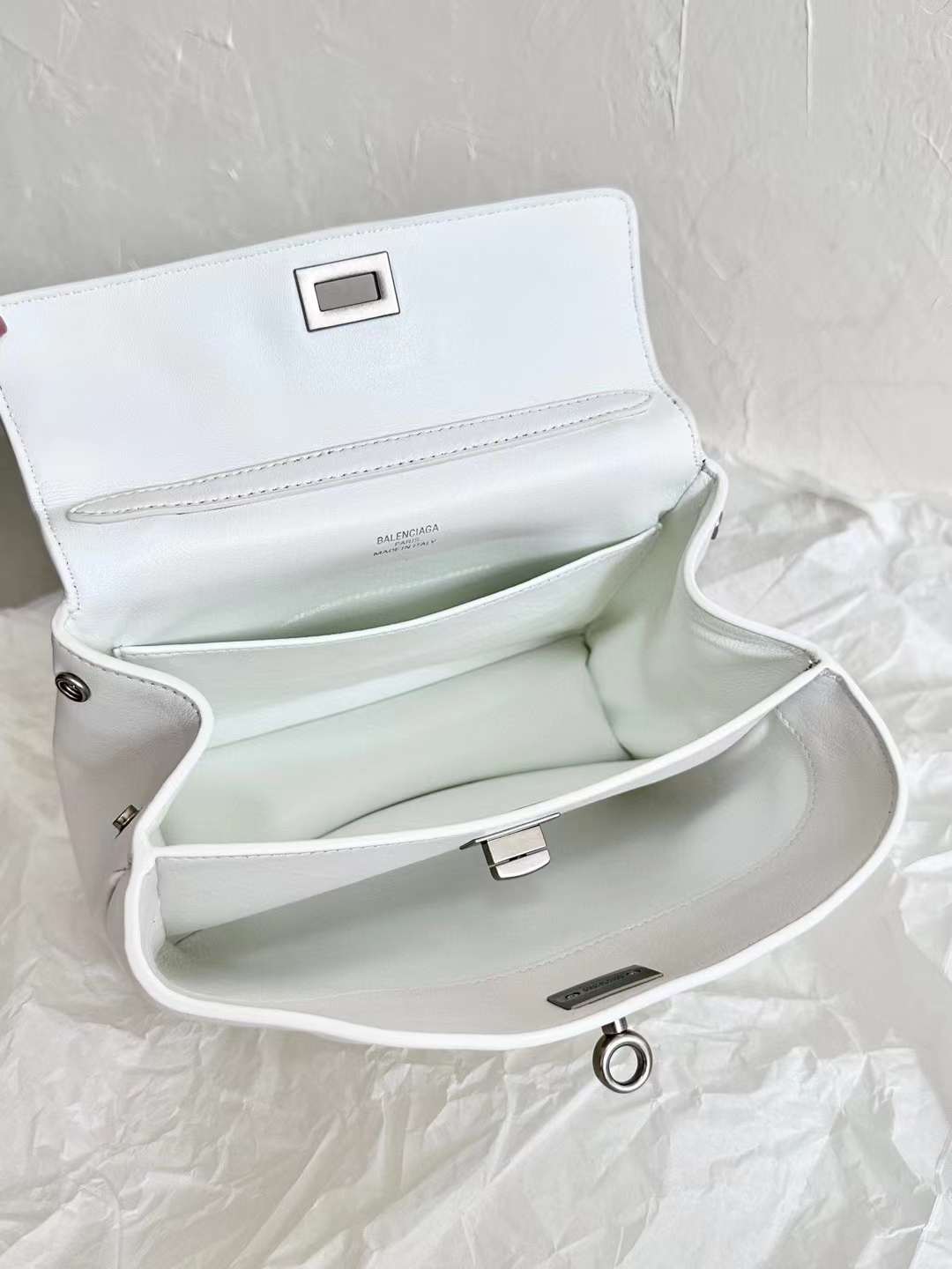 Balenciaga Rodeo Mini Bag view 6