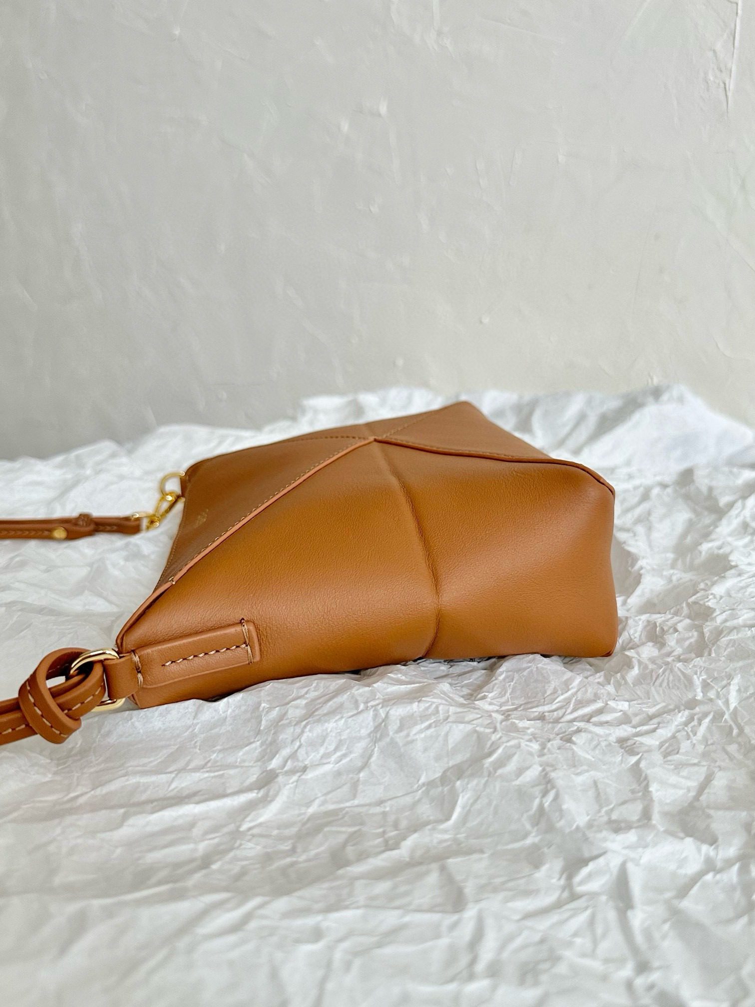 Loewe puzzle fold pouch view 3