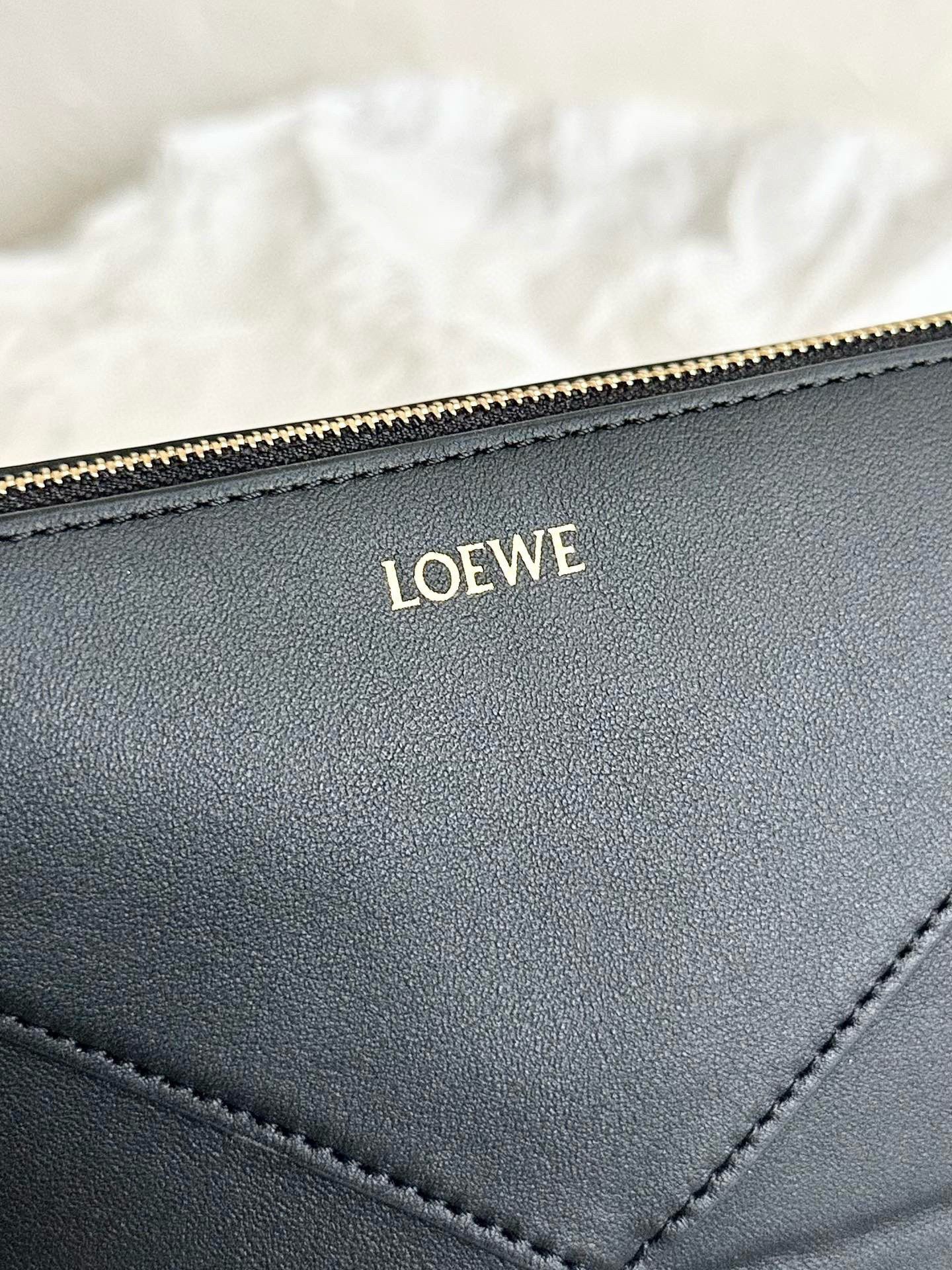 Loewe puzzle fold pouch view 5