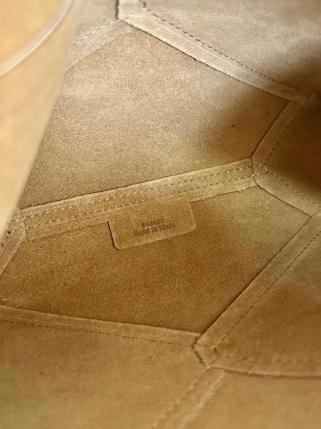 Loewe Puzzle Fold Pouch view 6