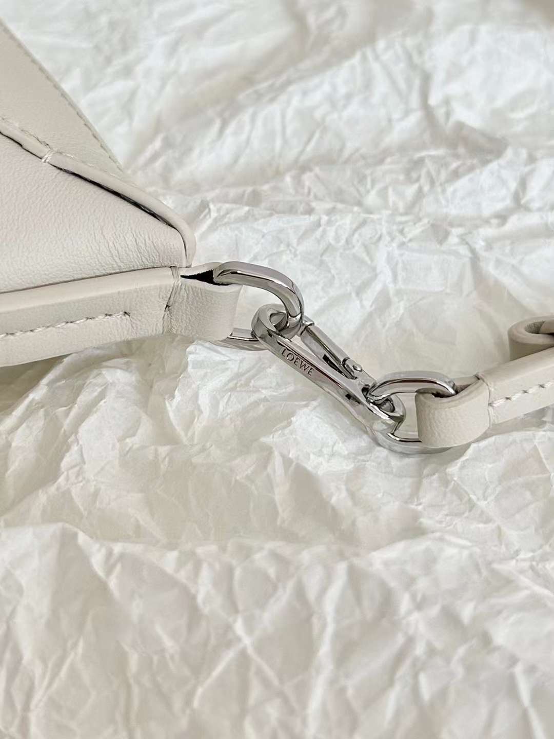 Loewe Puzzle Fold Pouch view 8