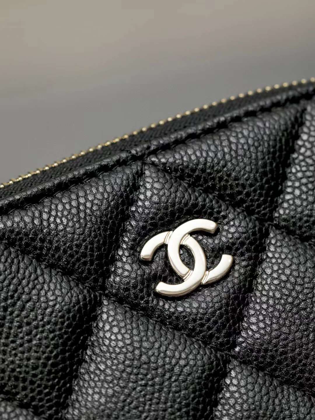 Chanel 24C classic clutch with chain view 5