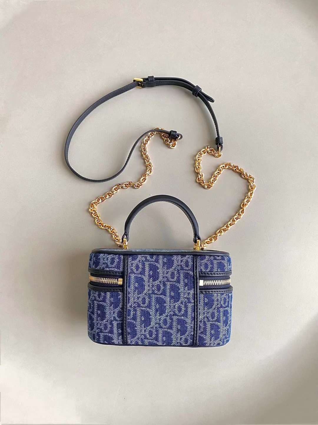 Dior 2024 caro vanity BAG view 3