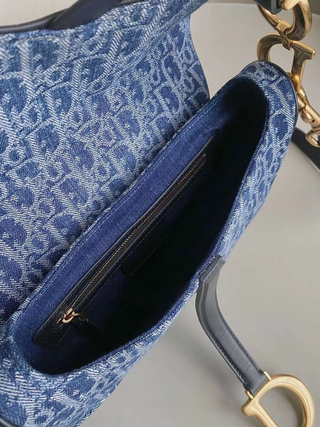Dior 2024 CD Saddle BAG view 7