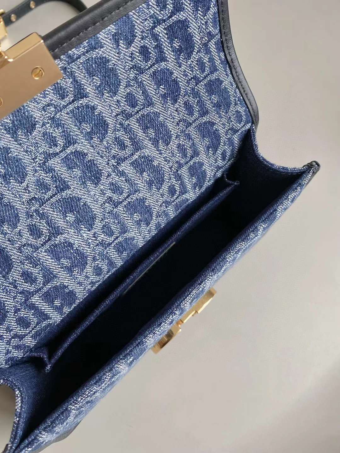 Dior 2024 Montaigne Bag view 4
