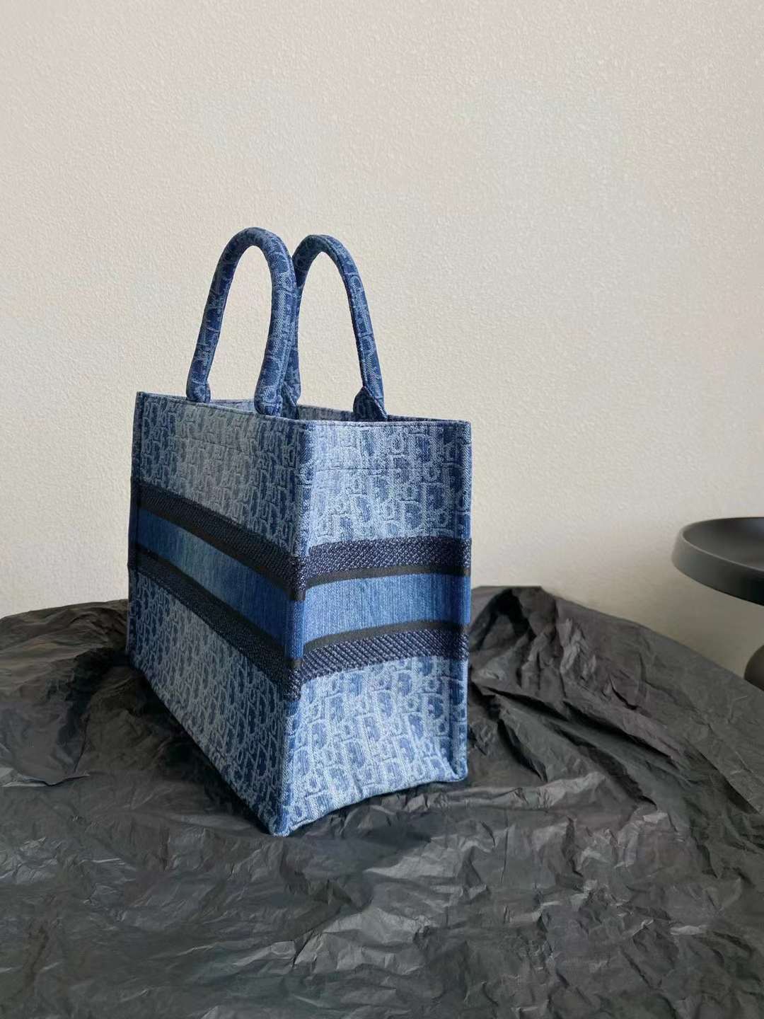 Dior Cd Book Tote Bag view 3