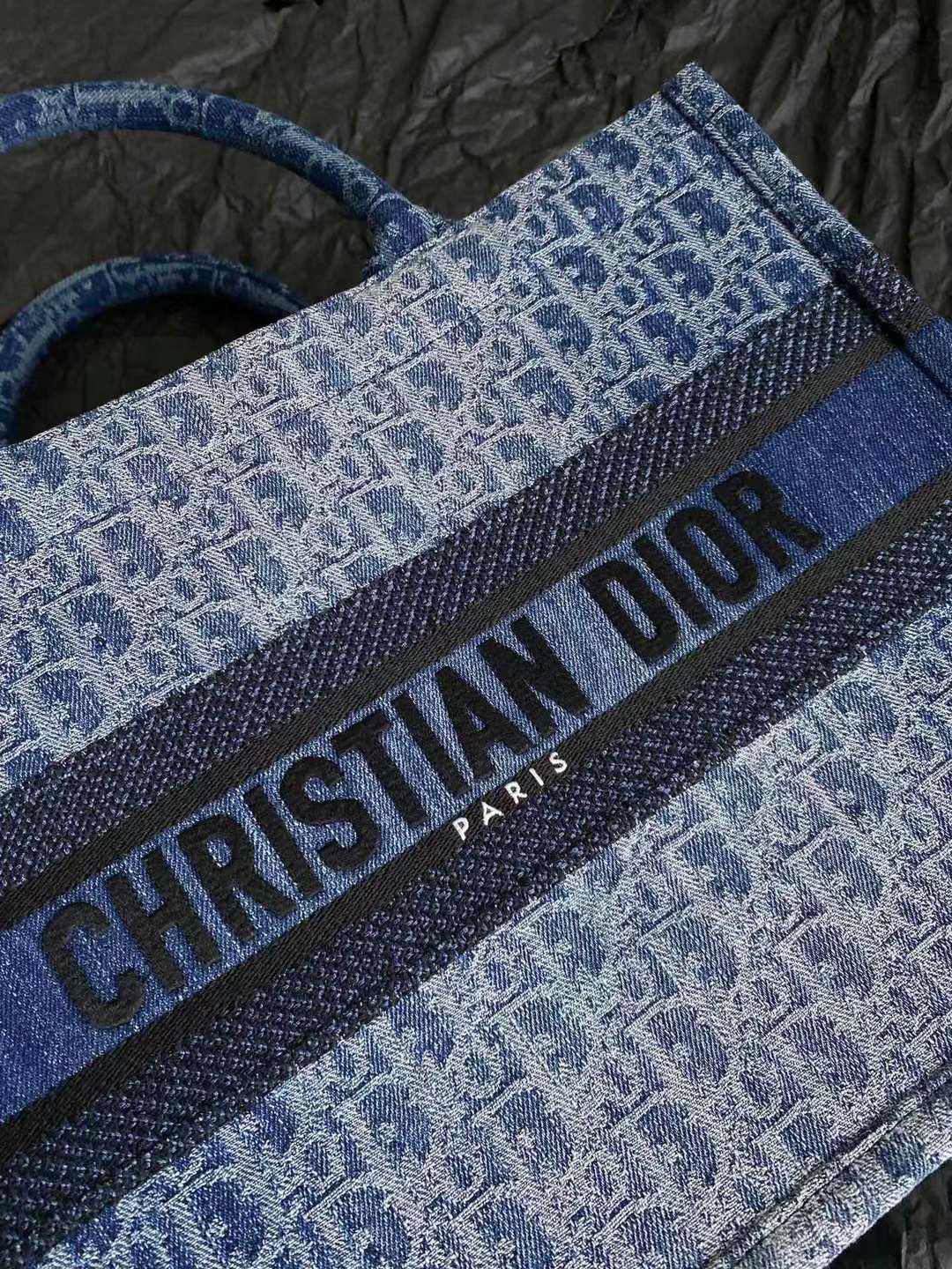 Dior Cd Book Tote Bag view 4